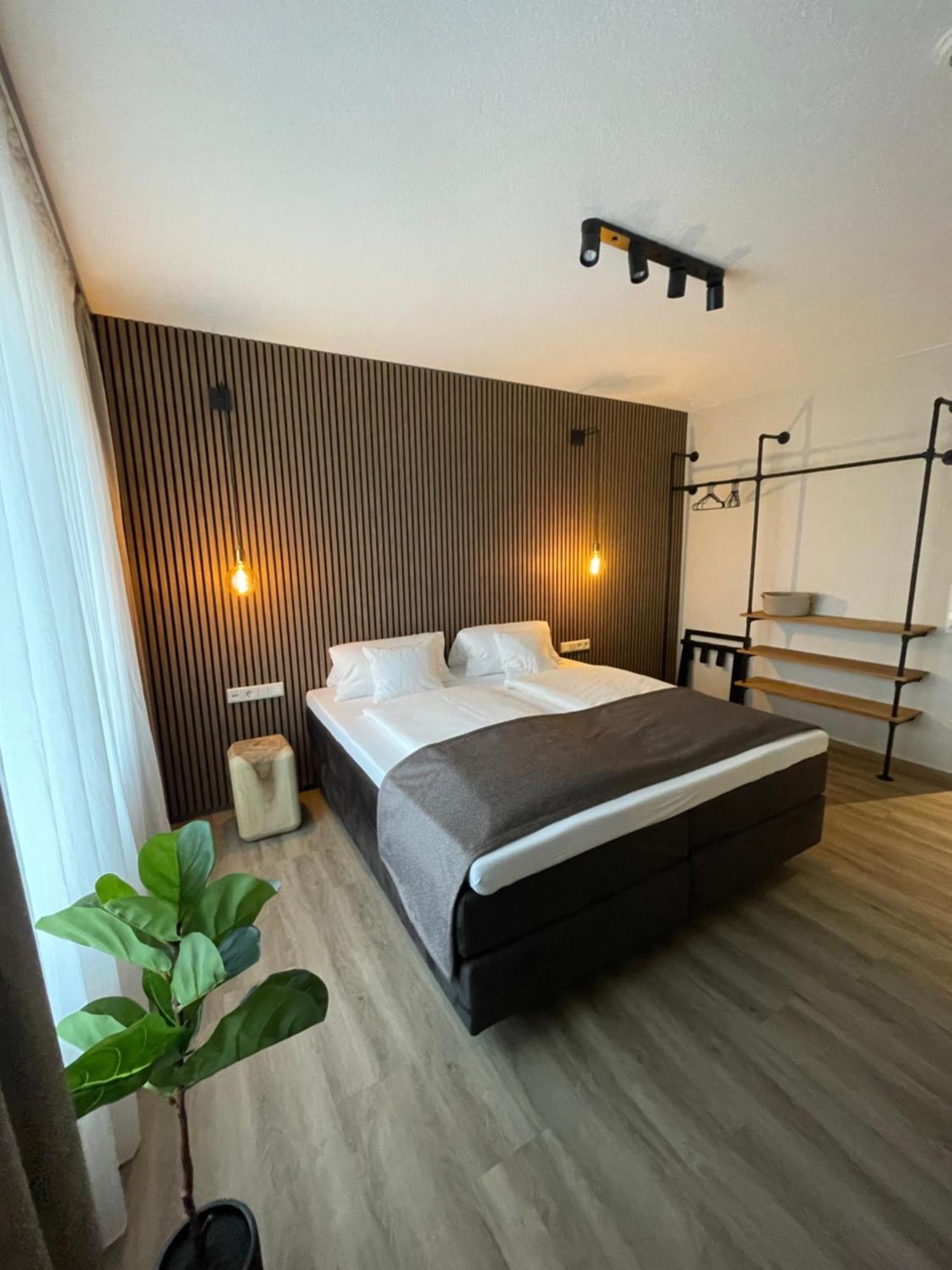Hotel-Restaurant Schraeder Гревен Екстериор снимка
